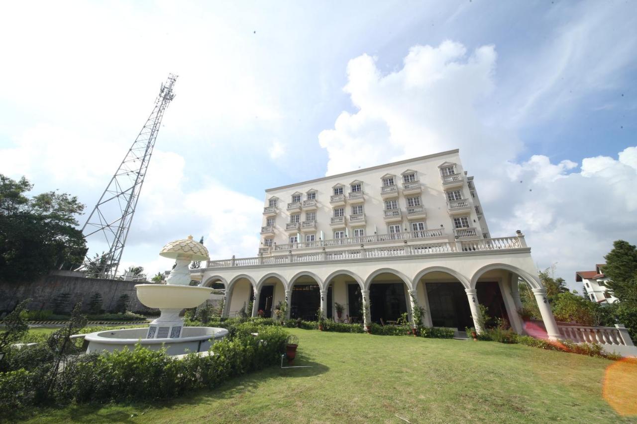 Hotel Via Appia Tagaytay Tagaytay City Exterior foto
