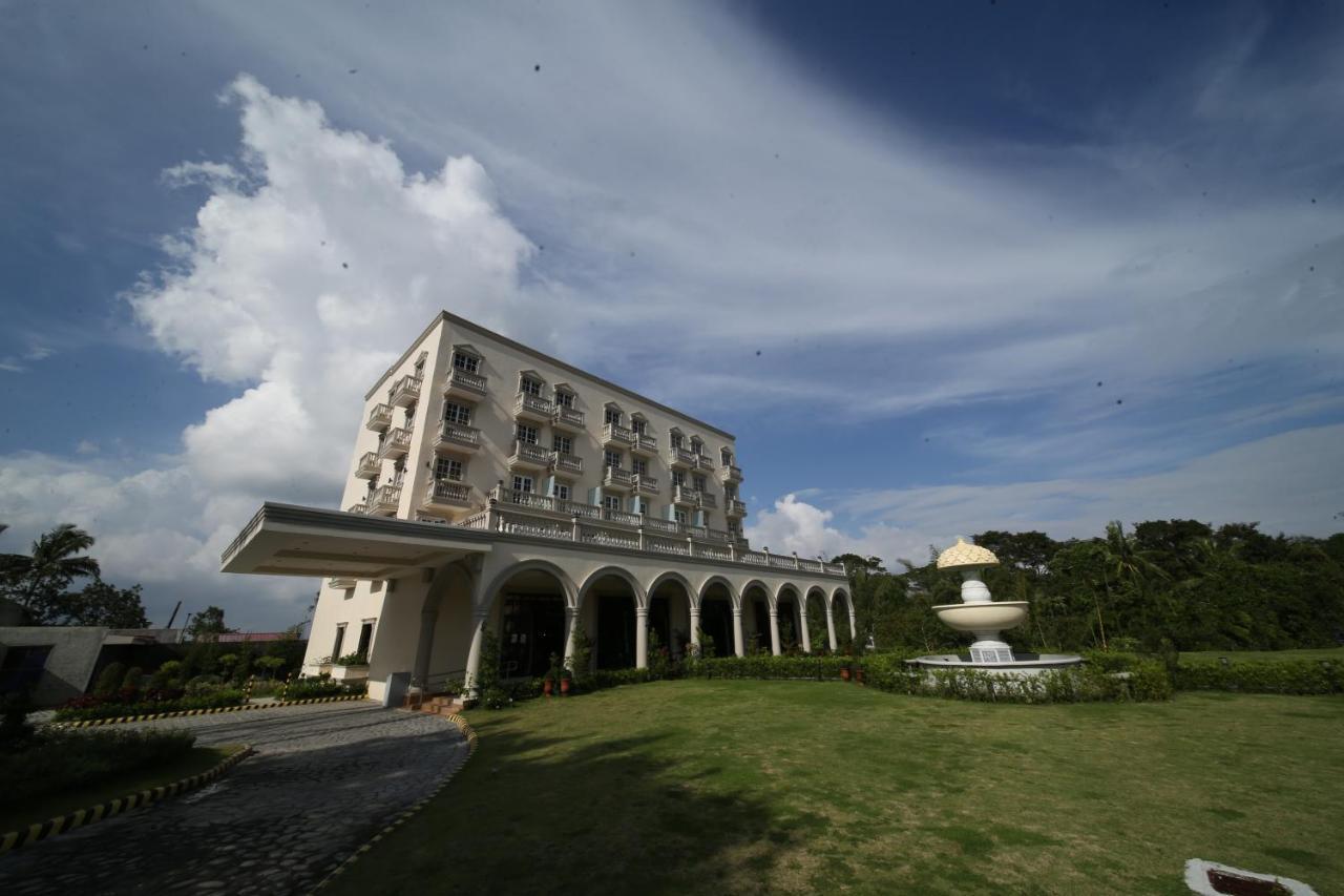 Hotel Via Appia Tagaytay Tagaytay City Exterior foto
